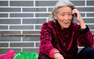 北京住家保姆照顾半自理老人多少钱 照顾老人住家保姆价格