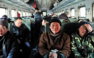 火车卧铺豪华包间怎么买 中国最豪华的火车卧铺